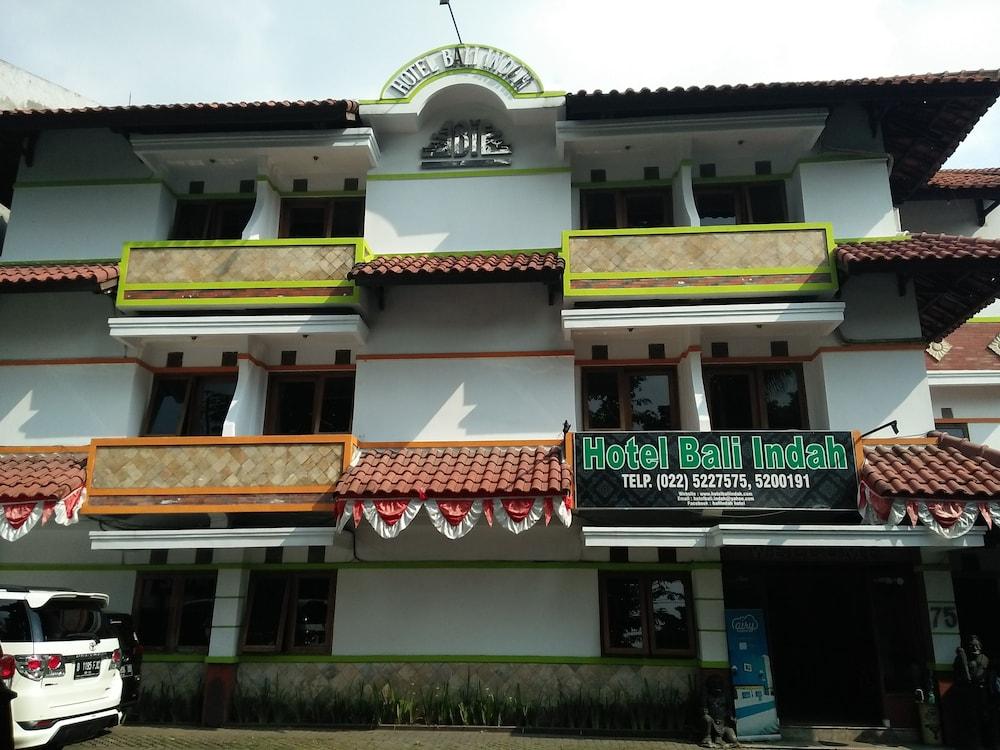 Oyo 1945 Hotel Bali Indah Bandung Exterior photo